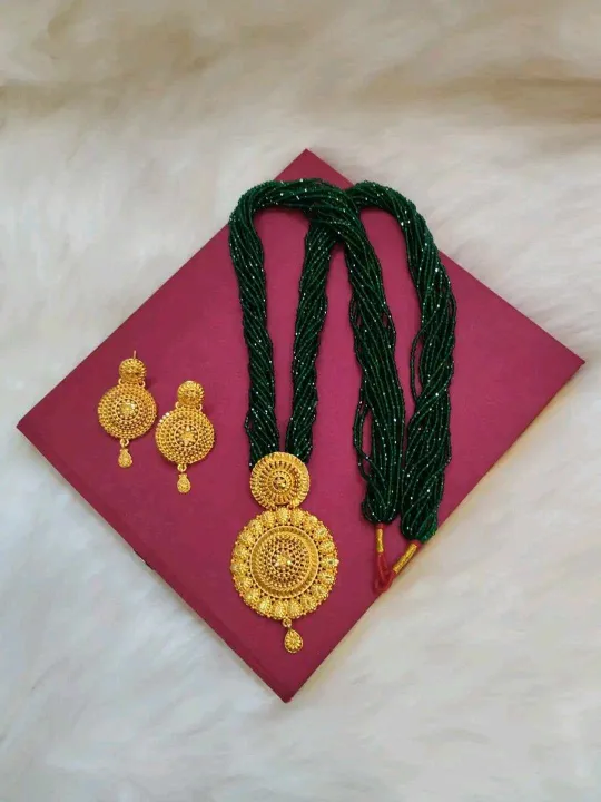 Gold%20Plated%20Jewellery%20Set%20For%20Women%20-%20Image%202