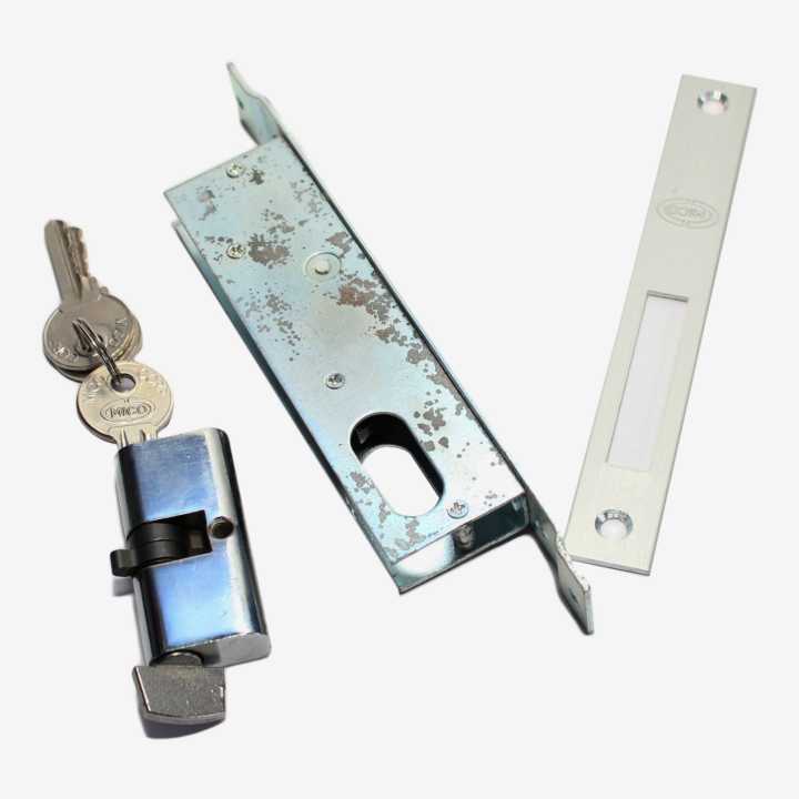 Mount%20Aluminum%20Door%20lock%20With%202%20Keys%20-%20Image%203
