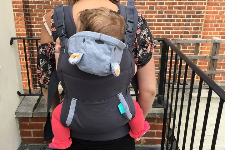 Baby%20Infantino%20Cuddle%20Up%20Ergonomic%20Hoodie%20Carrier%20Bag%20-%20Image%208