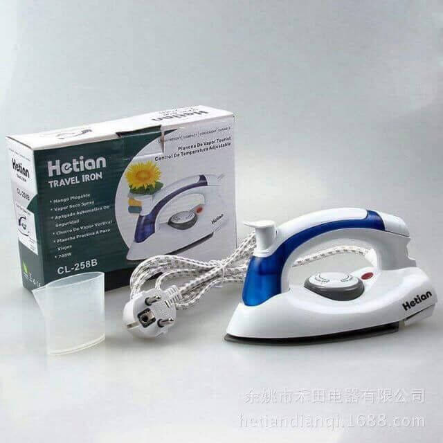 Mini%20Portable%20Foldable%20Travel%20Iron%20Electric%20Steam%20&%20Dry%20Iron%20700W%20-%20Image%203