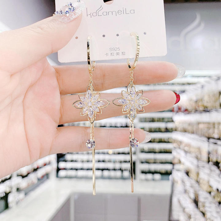 Flower%20Earrings%20%20Fringe%20Earrings%20%20White%20Earrings%20%20Girls'%20Gift%20Earrings%20-%20Image%206