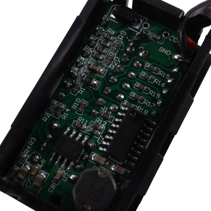FORIDE%202X%20Red%20Led%20Digital%20Display%20Voltmeter%20Mini%20Voltage%20Meter%20Volt%20Tester%20Panel%20for%20Dc%2012V%20Cars%20Usb%205V2a%20Output%2012.6V%20Battery%20-%20Image%207