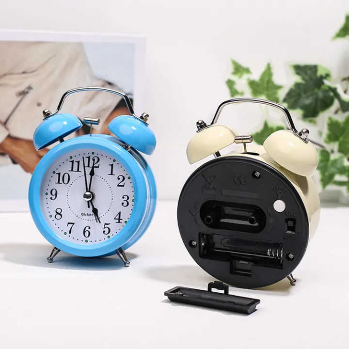 Retro%20Twin%20Bell%20Alarm%20Clock%20-%20Classic%20Loud%20Alarm,%20Metal%20Frame,%20Night%20Light,%20Silent%20Non-Ticking%20%7C%20Vintage%20Bedside%20Clock%20for%20Home%20and%20Office%20-%20Image%208