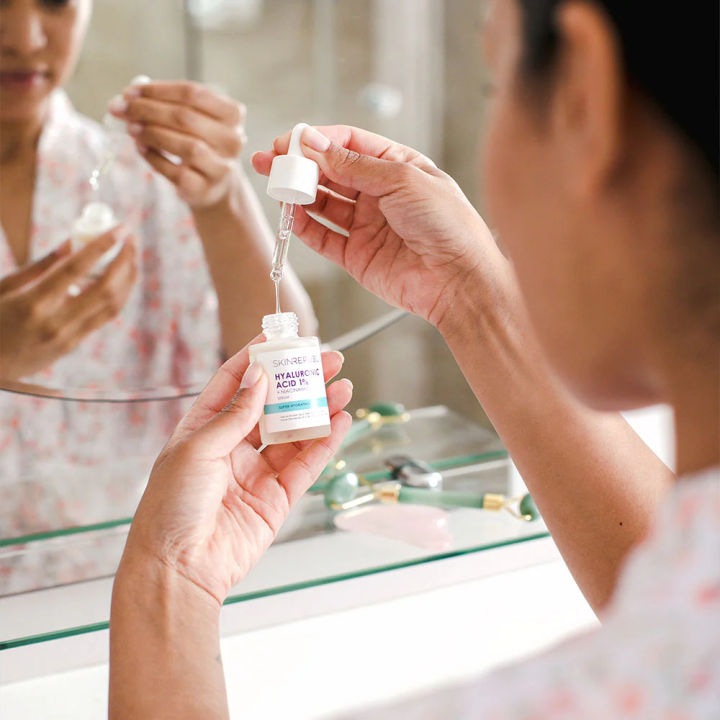 Skin%20Republic%20Hyaluronic%20Acid%201%25%20+%20Niacinamide%202%25%20Serum-30ml%20-%20Image%205