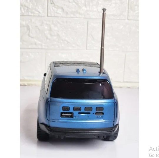 Kisonli%20B3%20Car%20Design%20Wireless%20Bluetooth%20Speaker%20with%20Solar%20Charging%20%7C%2010W%20Output%20%7C%20Portable%20Mini%20Speaker%20%7C%20FM,%20TF%20&%20USB%20Support%20-%20Image%202