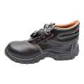 Black Safe Dot Safety Shoes For Worker. 