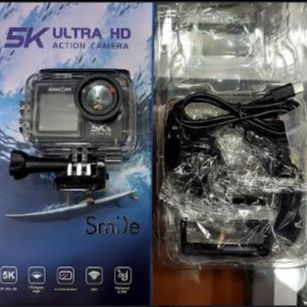 Smile%205k%20Action%20Camera%20HD%20With%20External%20Mic%20And%20Extra%20Battery%20-%20Image%203