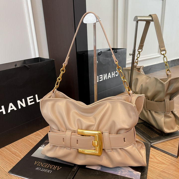 PU%20Leather%20Belt%20Look%20Design%20Premium%20Hand%20Bag%20for%20women%202626%20%E2%80%93%20Ladies%20Bag%20-%20Image%207