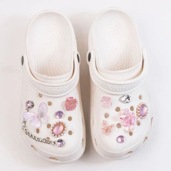 Women'S%20Crocs%20Slipper%20By%20Jutta%20Ghar%20Nepal%20-%20Multicolor%20%7C%20Multisize%20%7C%20Fashion%20%7C%20Crocs%20Slippers%20For%20Women%20-%20Image%203