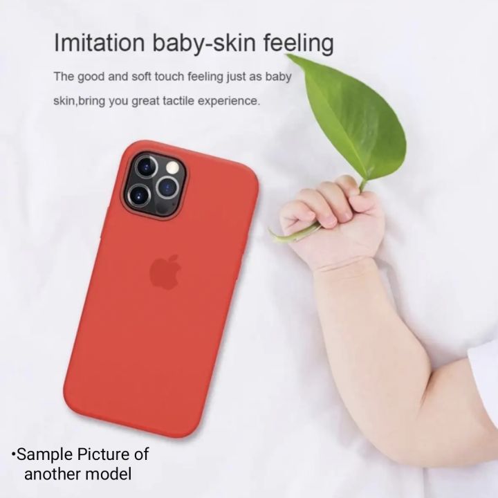 Apple%20iphone%2011%20%20Liquid%20Silicone%20Soft%20Cover%20Case%20-Microfiber%20Inside%20-%20Magsafe%20-%20Image%206