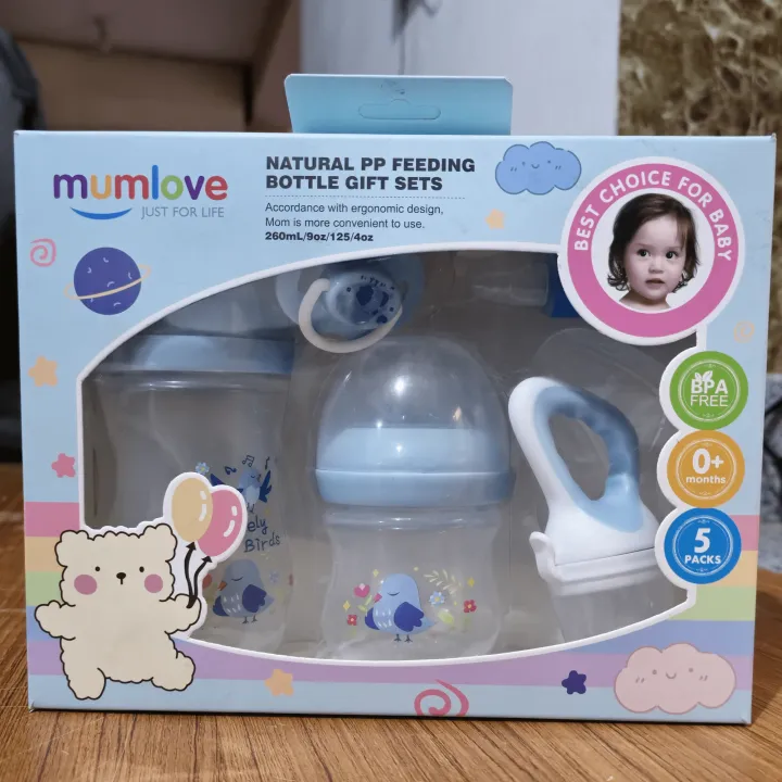 Mumlove%20Baby%20Feeding%20Starter%20Set%20(Pack%20of%205)%20%7C%20Includes%20Pacifier,%20Fruit%20Nipple,%20Nose%20Cleaner,%20125ml%20&%20250ml%20Wide%20Neck%20Bottles%20-%20Image%203