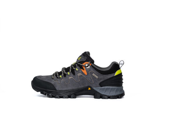 Humtto%20Gray%20Hiking%20Shoes%20For%20Men%20-%20Image%202