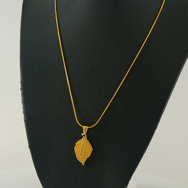 %E3%80%90Good%20sharing!%E3%80%91Gold%20Peanut%20Coin%20Pendant%20Stainless%20Steel%20Gold%20Plated%20One%20Leaf%20Wealth%20Pendant%20Men's%20and%20Women's%20Lucky%20Necklace%20Promotion%20-%20Image%203