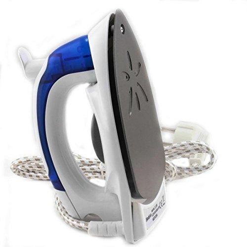 700W%20Mini%20Travel%20Steam%20Iron%20%E2%80%93%20Foldable%20Compact%20Handheld%20Iron%20with%20Adjustable%20Temperature%20&%20Steam%20Function%20-%20Image%203