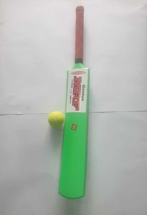 Cricket Bat/ Plastic Cricket Bat No. 5 With Tennis Ball