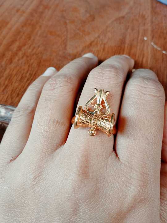 Panchdhatu Golden Trishul Ring For Unisex (Best Tihar Bhaitika Gift For Sisters And Brothers - Looks Like Original Gold)
