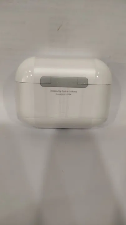 usa%20Air%20pods%20pro%20and%20generation%20-%20Image%202