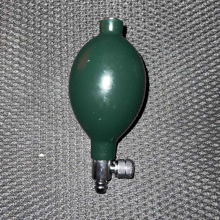 Doctor%20Aneroid%20Sphygmomanometer%20Velcro%20Cuff%20500-V%20With%20Free%20Dual%20Head%20Stethoscope%20S%20-%20Image%206