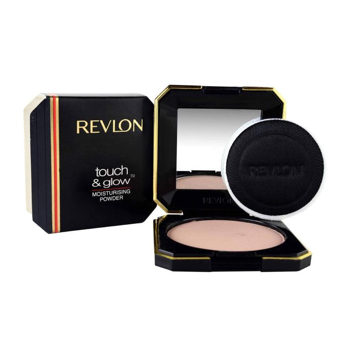 Revlon Touch & Glow Moisturising Compact Powder Ivory Matte 12g
