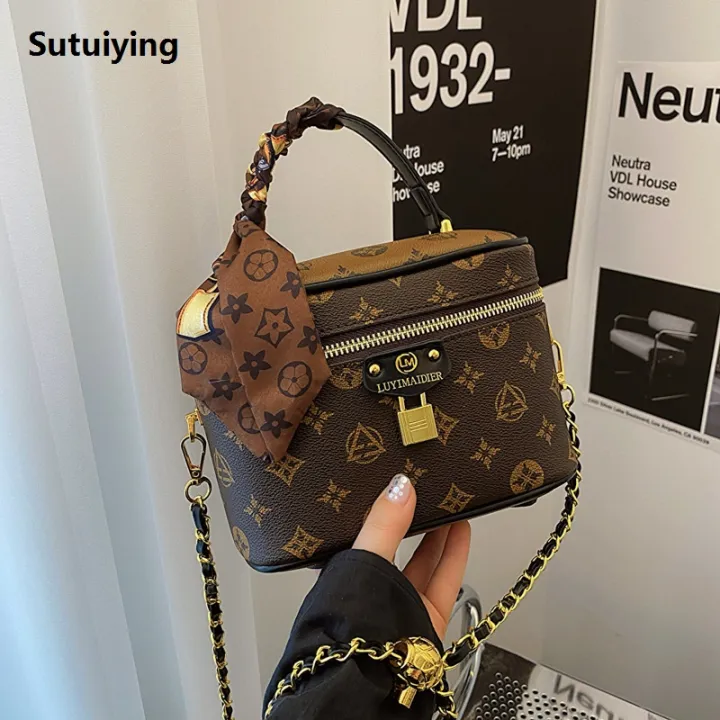 Sutuiying%202024%20Vintage%20Girls%20Shoulder%20Bag%20Handbag%20Printing%20Ladies%20Fashion%202025%20Crossbody%20Small%20Square%20Bag%20Simple%20Chain%20Girls%20Cosmetic%20Bag%20-%20Image%203