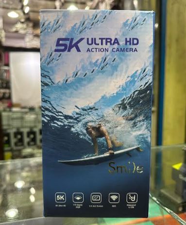 Smile%205k%20Action%20Camera%20HD%20With%20External%20Mic%20And%20Extra%20Battery%20-%20Image%202