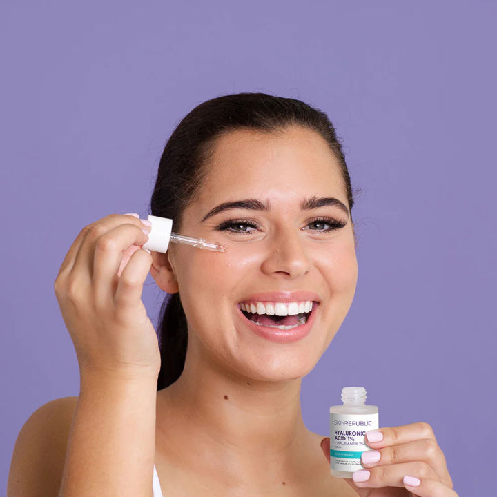 Skin%20Republic%20Hyaluronic%20Acid%201%25%20+%20Niacinamide%202%25%20Serum-30ml%20-%20Image%206