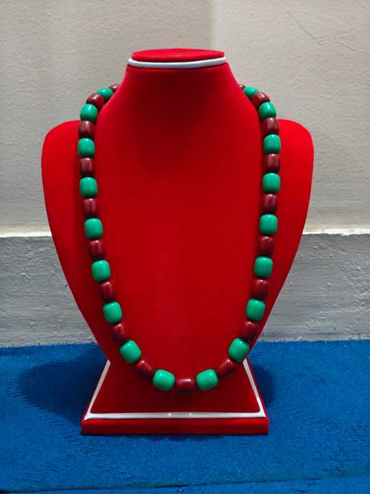 Hand%20Made%20Traditional%20Piru%20Mala%20(Necklace)%20for%20Women%20by%20Treasure%20Box%20Nepal%20-%20Image%204