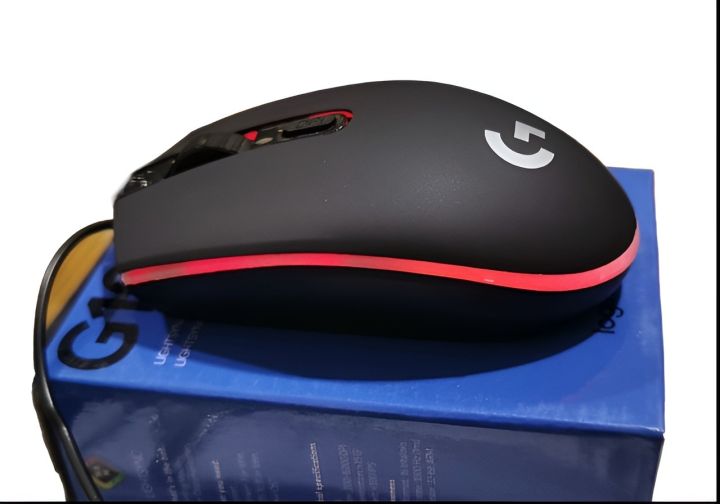Logiitech%20G101%20Gaming%20Mouse%208000%20DPI%20-%20Image%203
