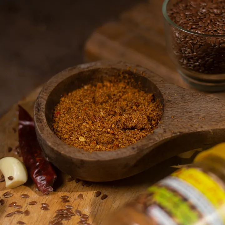 Chhop%20-%20Aalas%20Ra%20Lasun%20Ko%20Sukkha%20Achar%20(Homemade%20Flax%20Seed%20and%20Garlic%20Dry%20Pickle)%20-%20150g%20-%20Lotus%20Products%20-%20Image%204