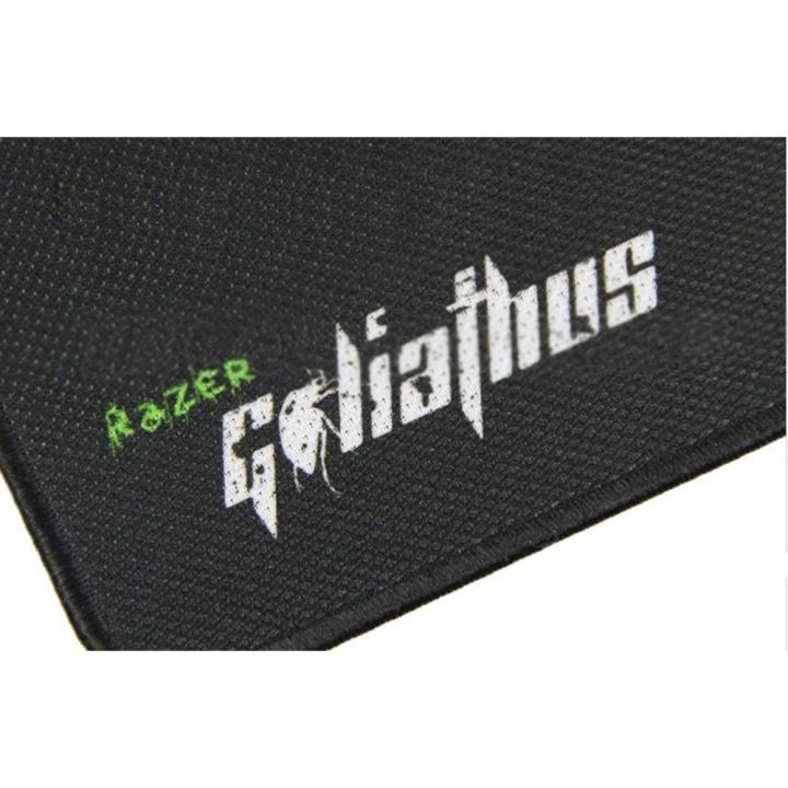 Razer%20Goliathus%20Fragged%20Alpha%20Control%20Mouse%20Pad-(Black%20and%20Green)%20-%20Image%206