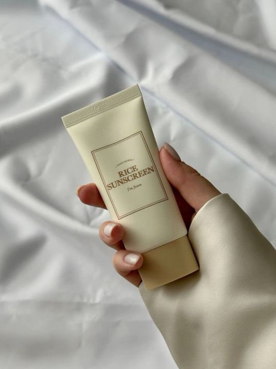 I%E2%80%99M%20FROM%20Rice%20Sunscreen%20SPF50+%20PA++++%20%7C%2041%25%20Rice%20Extract%20%E2%80%A2%20Mineral%20UV-Guard%20-%20Image%202