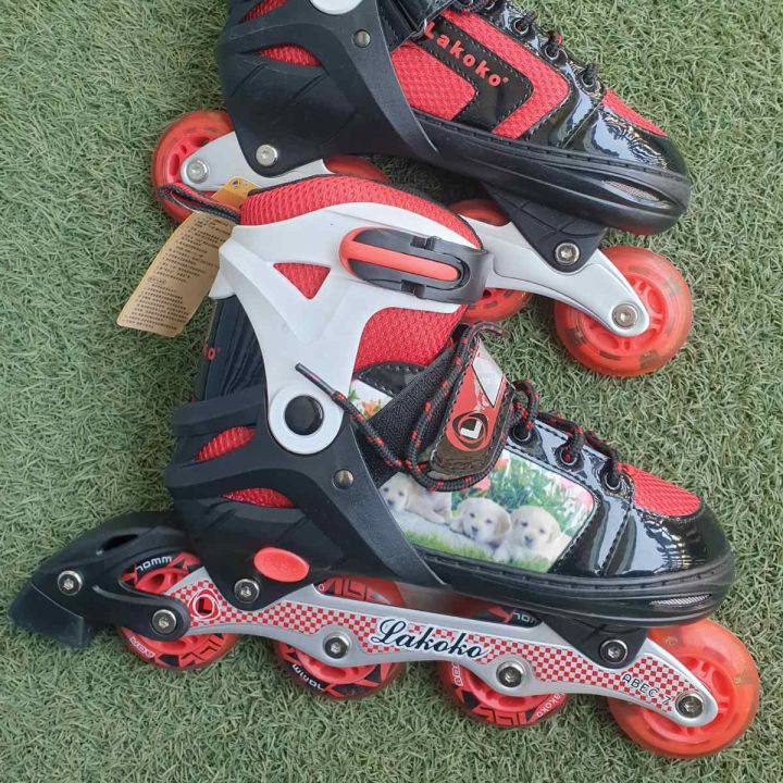 Roller Skets Shoes Adjustable  38-41 Europian Size in Red and Black Colour By Mitrata
