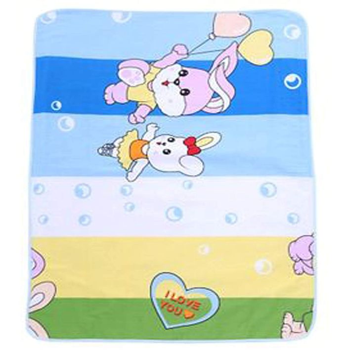 Mumlove%20Baby%20Urine%20Mat%20-%20Diaper%20Changing%20Mat%20-%20Waterproof%20Sheet%20-%20Cloth%20Changing%20Sheet%20(0-6%20Months)%20-%20Washable%20and%20Reusable%20-%20Image%204