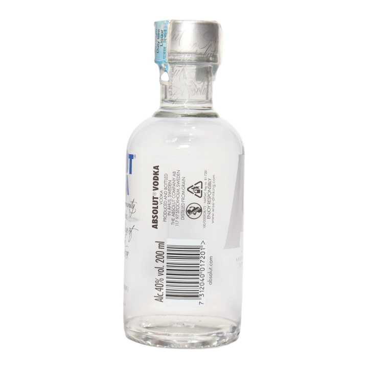 Absolute%20Vodka%20200ml%20-%20Image%203