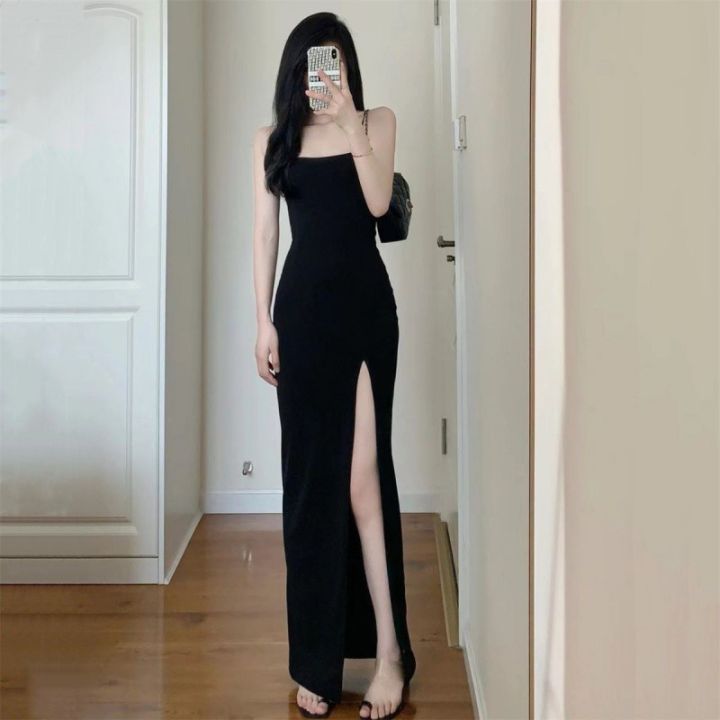 Light mature hot girl, pure desire style, design sense of royal sister, black slit bag hip suspender dress, women's long waist cinched thin