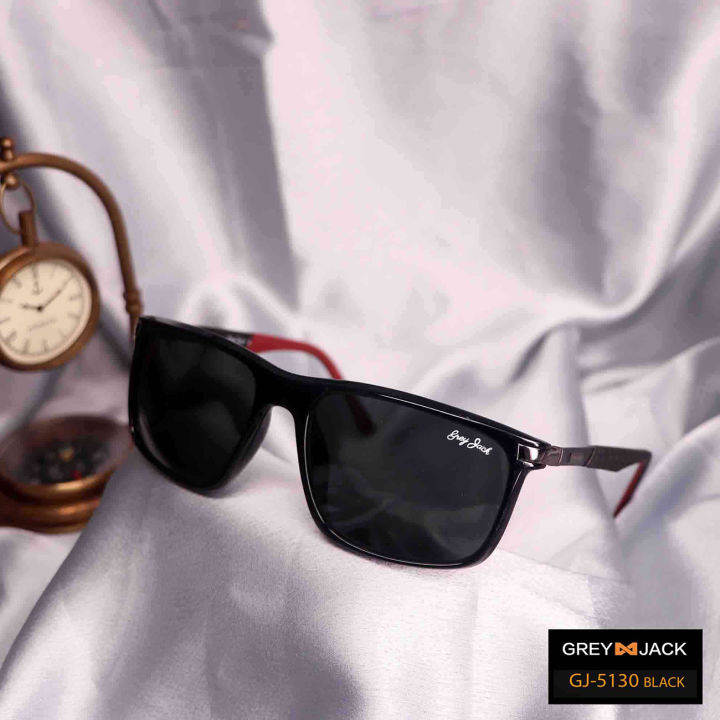 AVAITOR%20classic%20design%20sunglass%20with%20hard%20glass%20-%20Image%208