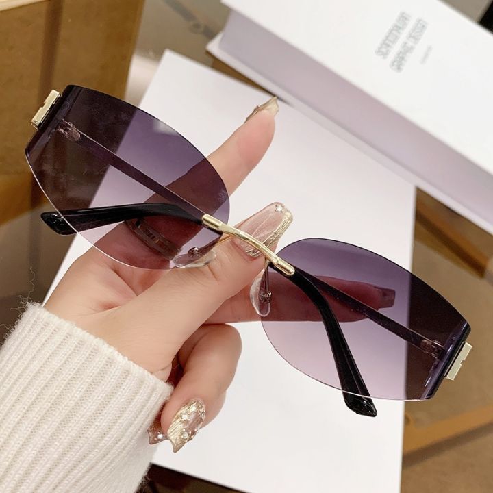 Cross-border%20New%20Frameless%20Miu%20Home%20Y2K%20Curved%20Sunglasses%20ins%20Women's%20High-End%20Style%20Hot%20Girl%20Street%20Style%20Versatile%20Sunglasses%20Wholesale%20-%20Image%209