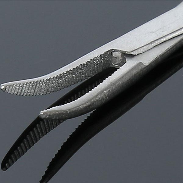 Curved%20Mosquito%20Artery%20Forcep/Hemostatic%20Scissor%206%20Inch%20(%20Surgical%20Scissors)%20-%20Image%203