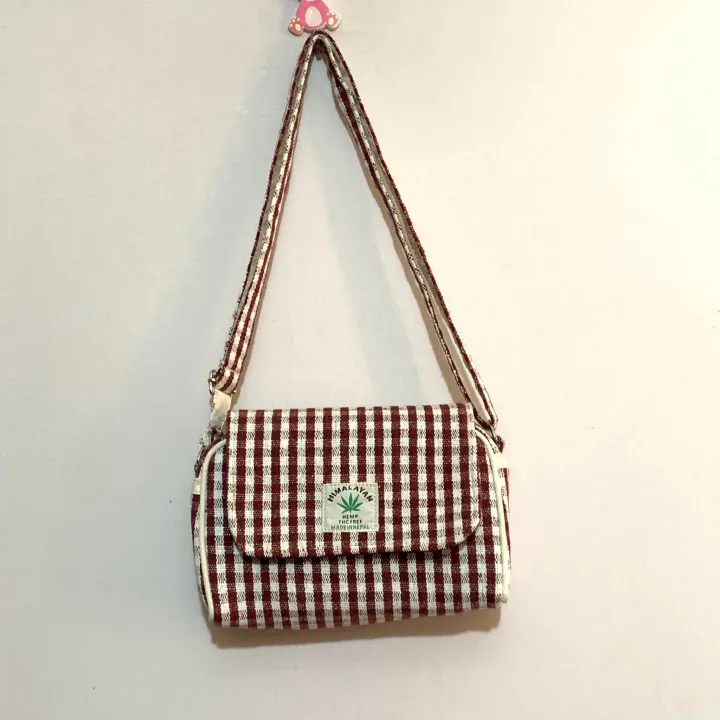 Hemp%20Women%20Stylish%20Side%20Bag%20-%209Inch%20-%20Bags%20%7C%20Hemp%20Bags%20For%20Women%20%7C%20Side%20Bags%20For%20Women%20%7C%20Shoulder%20Bags%20-%20Image%205
