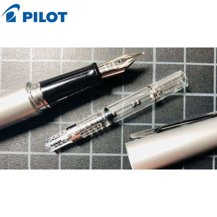 Pilot%20Fountain%20Pen%20Ink%20Converter%20CON%2040%20Screw%20Type%20(1%20Pcs%20Pack)%20-%20Image%204