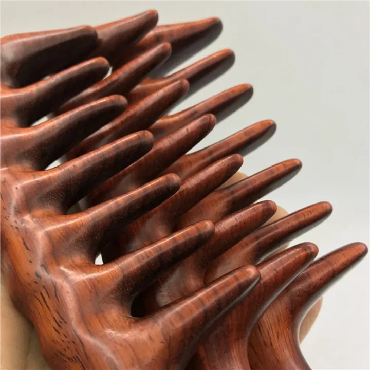 fasdaga%206X%20Hair%20Comb%20for%20Detangling%20-%20Wide%20Tooth%20Wood%20Comb%20for%20Curly%20Hair%20-%20No%20Static%20Natural%20Wooden%20Sandalwood%20Comb%20-%20Image%207