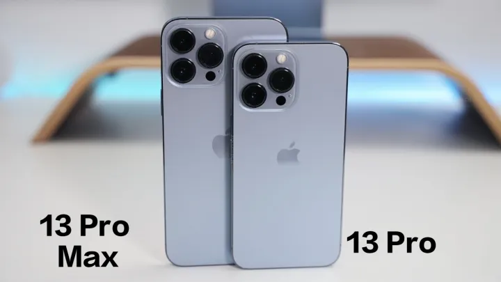 Apple%20iphone%2013%20Pro%20Max%20(Large%20Size%206.7"%20Screen)%20Liquid%20Silicone%20Soft%20Cover%20Case%20-Microfiber%20Inside%20-%20Image%202