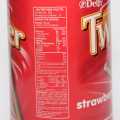 Delfi Twisted Strawberry Water Roll Biscuit -500g. 