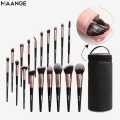 MAANGE 18 Pcs Makeup Brush Set with Bag. 