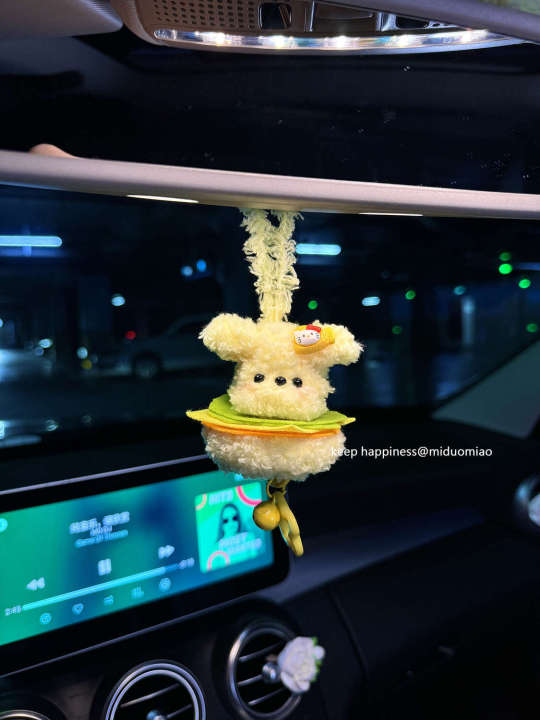 Hamburger%20Puppy%20Rearview%20Mirror%20Hanging%20Decoration%20Car%20Accessories%20Interior%20Ornament%20Cute%20Healing%20Doll%20for%20Women%20-%20Image%203