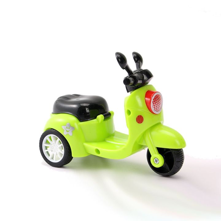 Pullback%20Plastic%20Scooter%20Toy%20-%20Fun%20and%20Durable%20Scooter%20Toy%20for%20Kids%20Suitable%20for%20Above%202+Year%20Multicolor%20(Pack%20of%201pcs)%20-%20Image%203