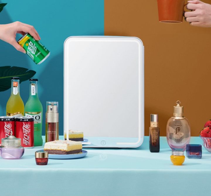 10%20Liter%20Mini%20Fridge%20with%20Mirror%20+%20Warmer%20-%20Image%204