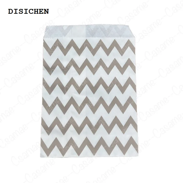 DISICHEN%20Profesional%2050%20pcs%205x7%20inch%20Paper%20Bag%20Four%20Leaf%20Clover%20Polka%20Dot%20Wavy%20Kraft%20Paper%20Bag%20Mixed%20Cookies%20Candy%20Gift%20Wrapping%20Bag%20For%20Christmas%20-%20Image%203