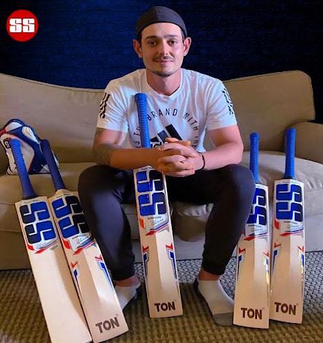 SS%20Cricket%20Bat%20-%20Image%202