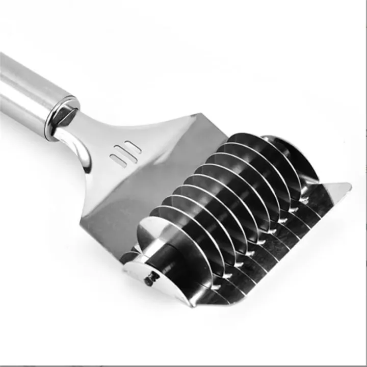 High%20Grade%20Stainless%20Steel%20Noodle%20Lattice%20Roller%20Dough%20Cutter%20for%20Kitchen%20Cooking%20Tools%20-%20Image%203